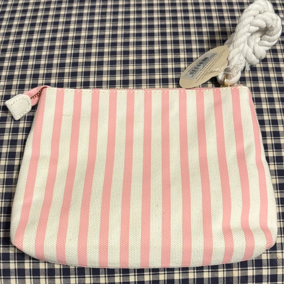 Spartina 449 Vibrant Pineapple Pouch - Picture 5 of 8